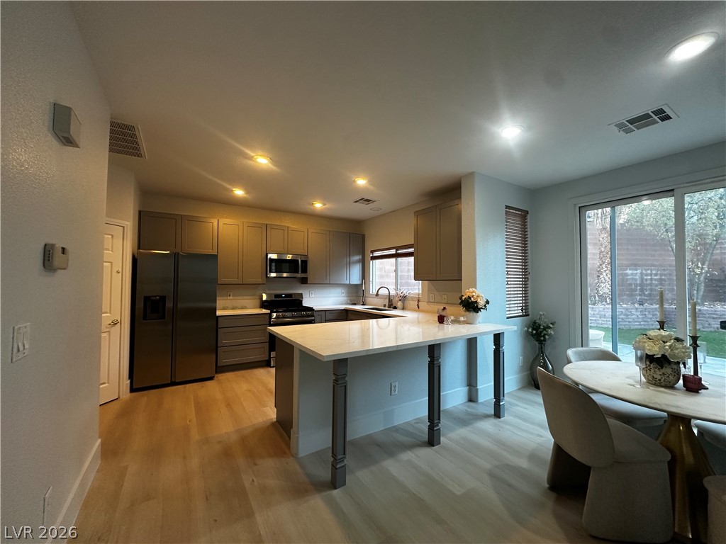 537 Lacabana Beach Drive Las Vegas NV 89138