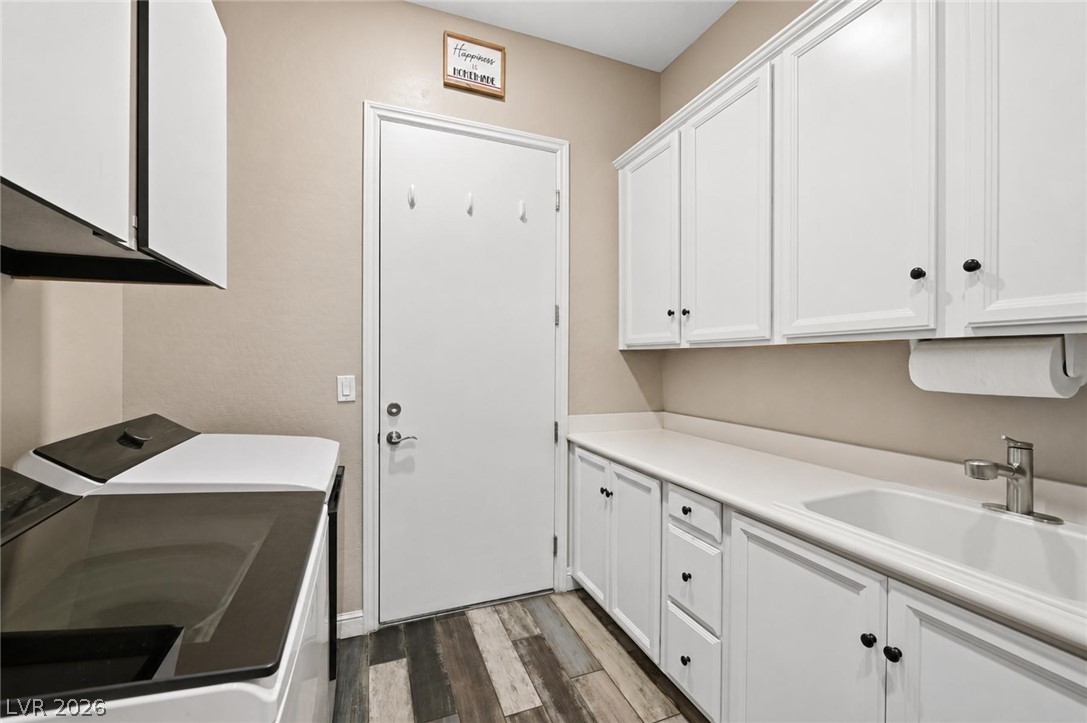 417 Honeybrush Avenue Henderson NV 89011