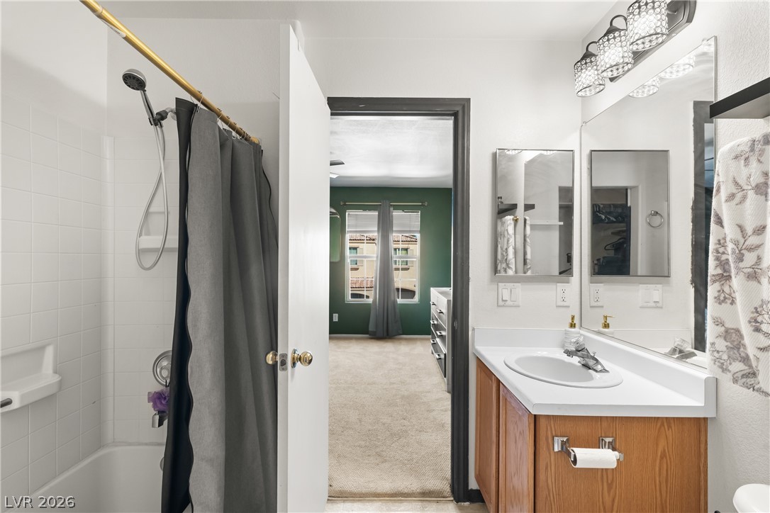 10353 Midseason Mist Street Las Vegas NV 89183