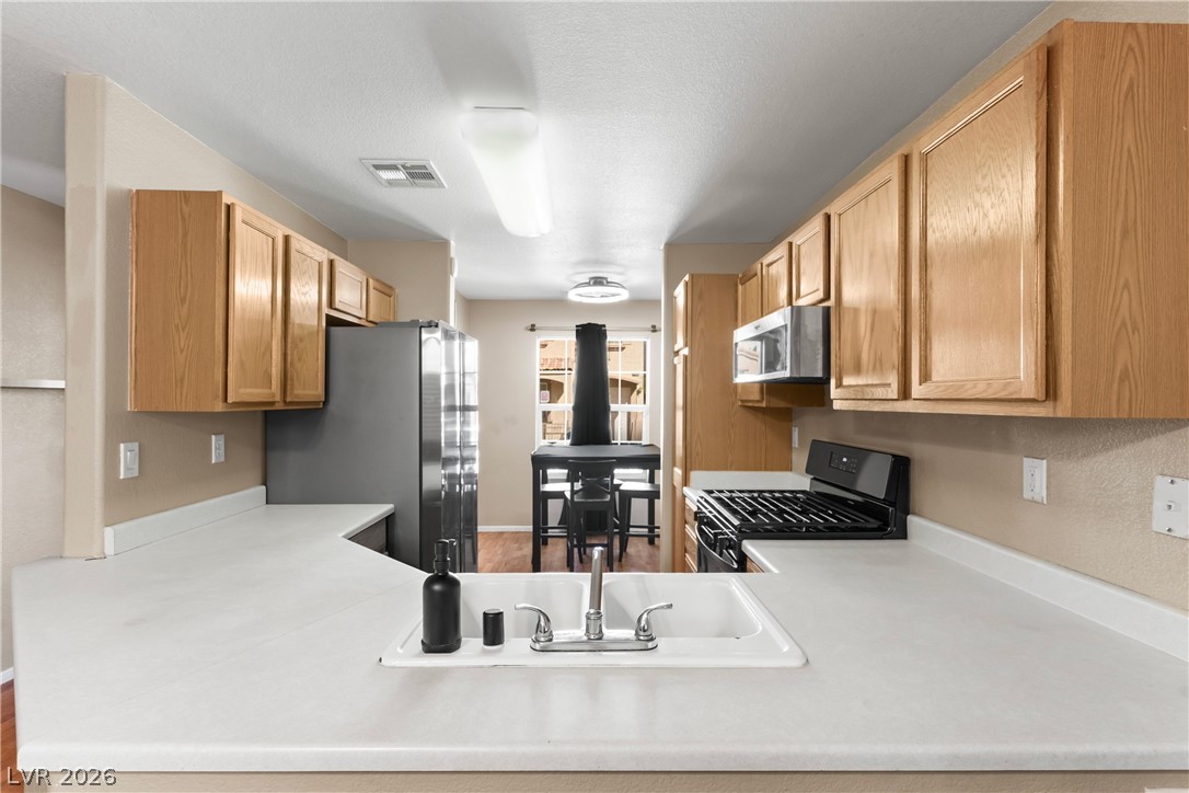 10353 Midseason Mist Street Las Vegas NV 89183