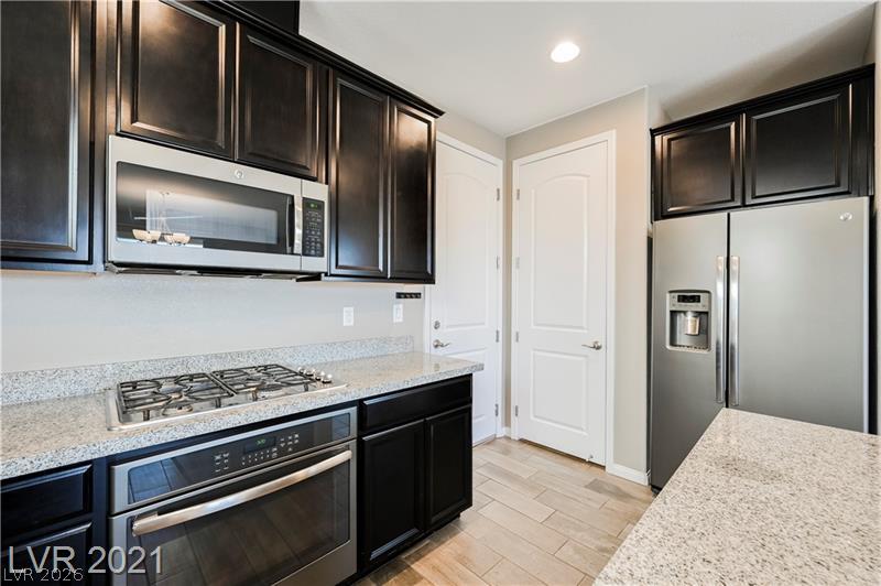 9940 Sunriver Meadows Avenue Las Vegas NV 89148