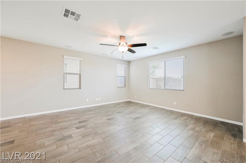 9940 Sunriver Meadows Avenue Las Vegas NV 89148
