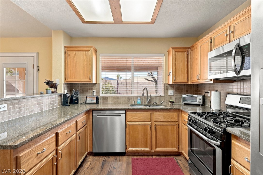 649 Camp Hill Road Henderson NV 89015