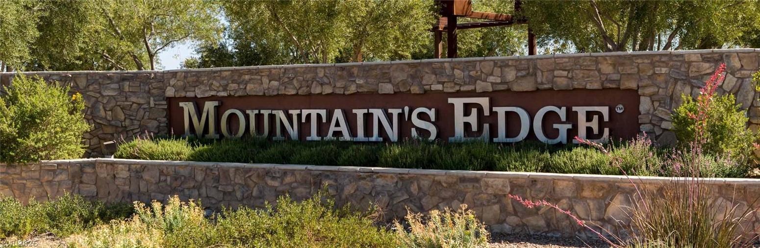 10999 Hunting Hawk Road Las Vegas NV 89179