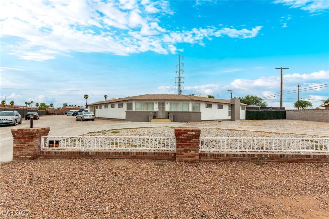 1713 Ophir Drive Las Vegas NV 89106