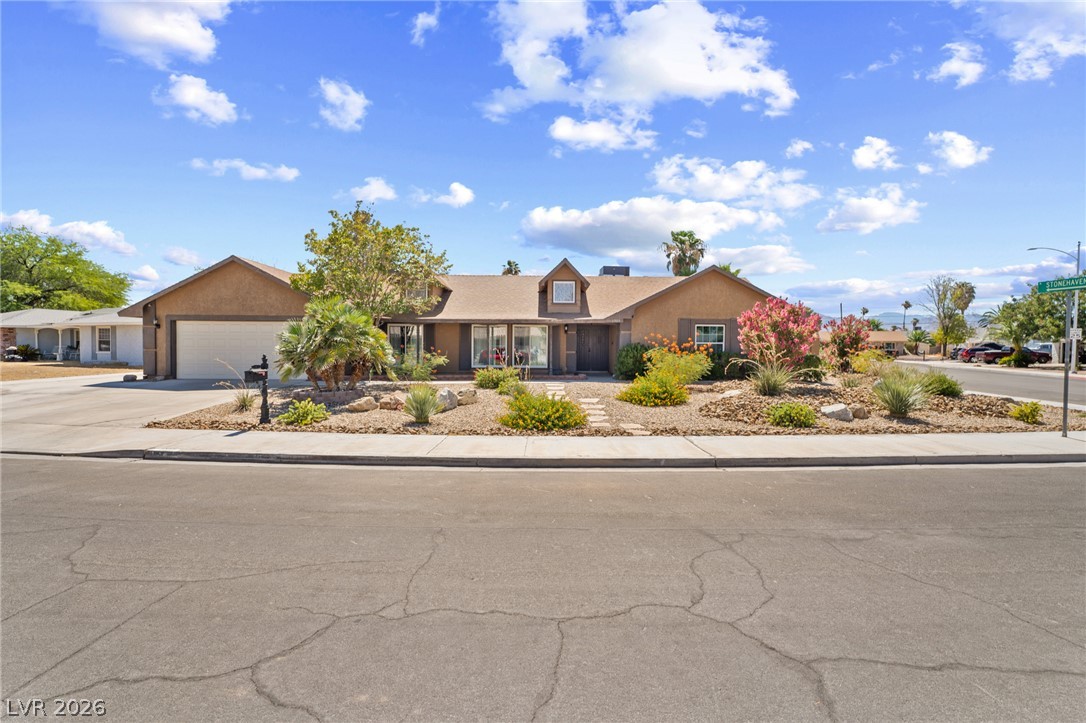 1909 Stonehaven Circle Las Vegas NV 89108