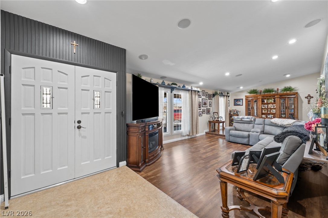 1909 Stonehaven Circle Las Vegas NV 89108