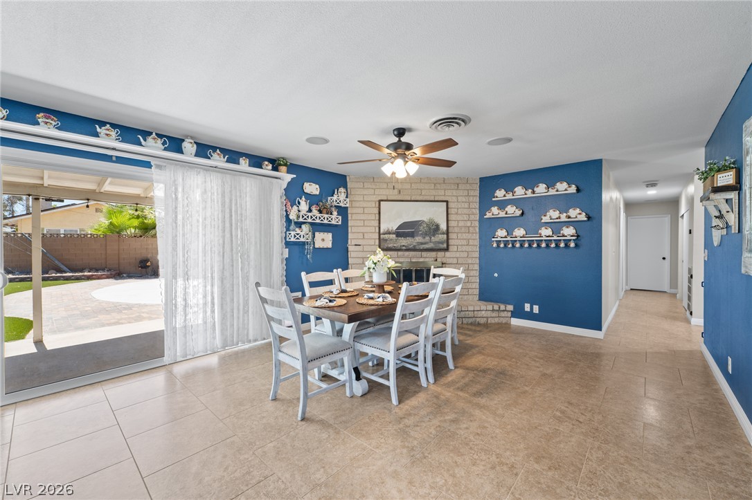 1909 Stonehaven Circle Las Vegas NV 89108