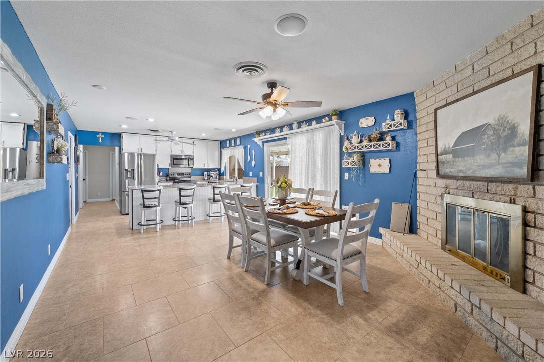 1909 Stonehaven Circle Las Vegas NV 89108