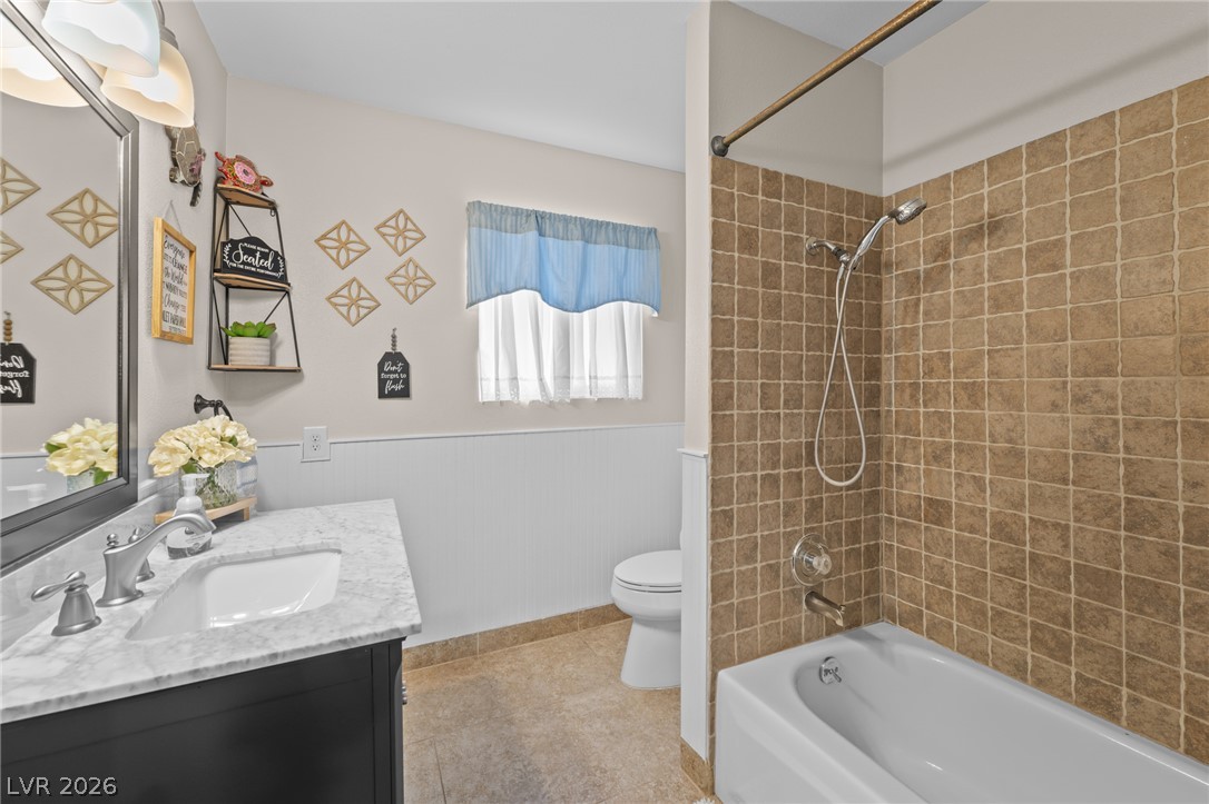 1909 Stonehaven Circle Las Vegas NV 89108