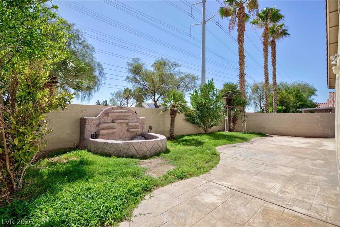 8212 Calico Wind Street Las Vegas NV 89131