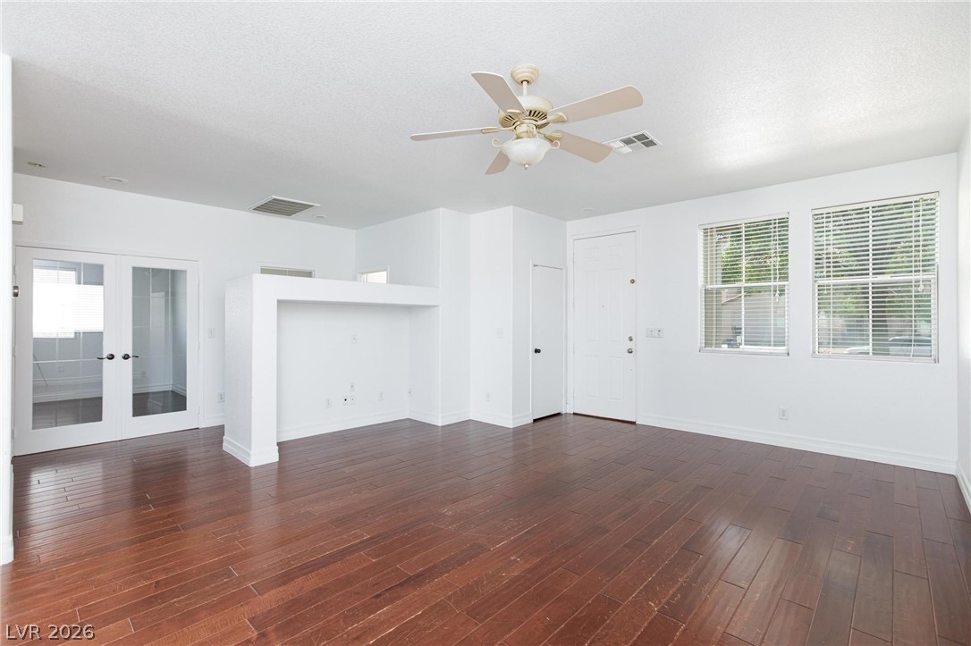 8212 Calico Wind Street Las Vegas NV 89131