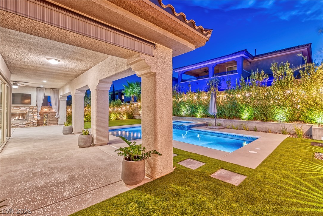 301 Oakrun Court Las Vegas NV 89138