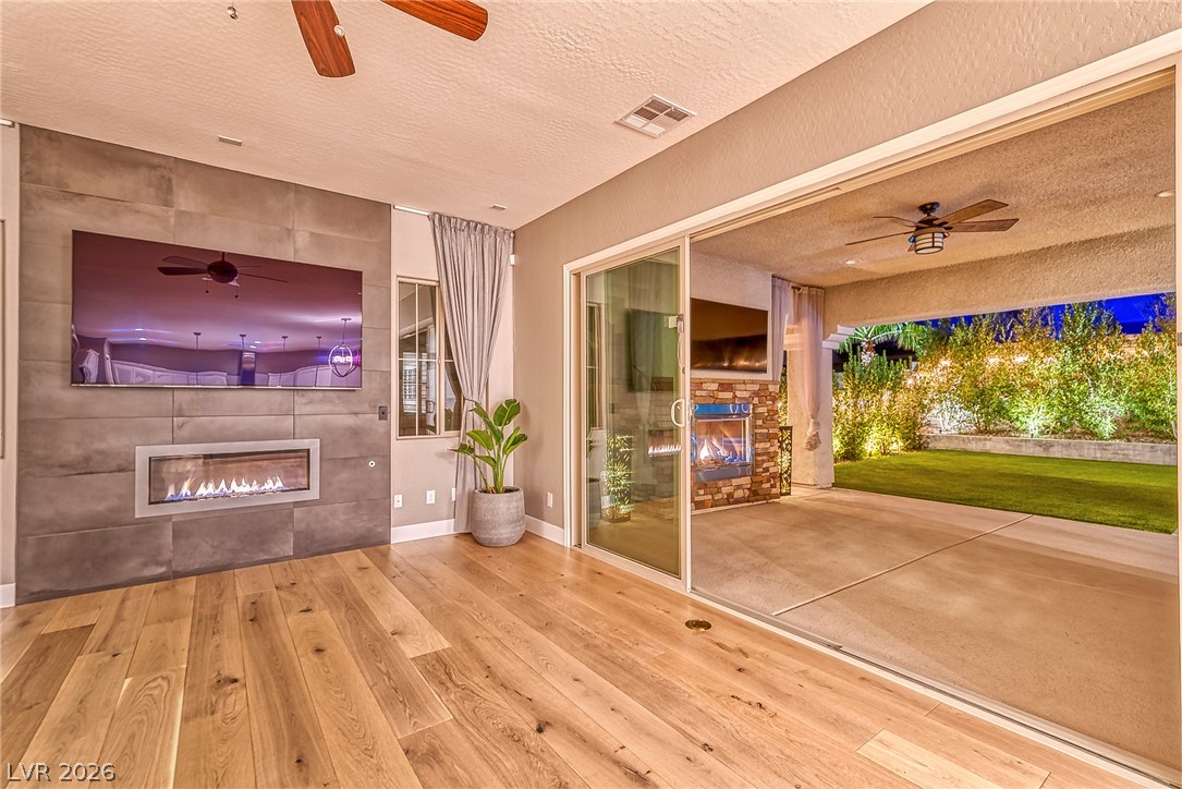 301 Oakrun Court Las Vegas NV 89138