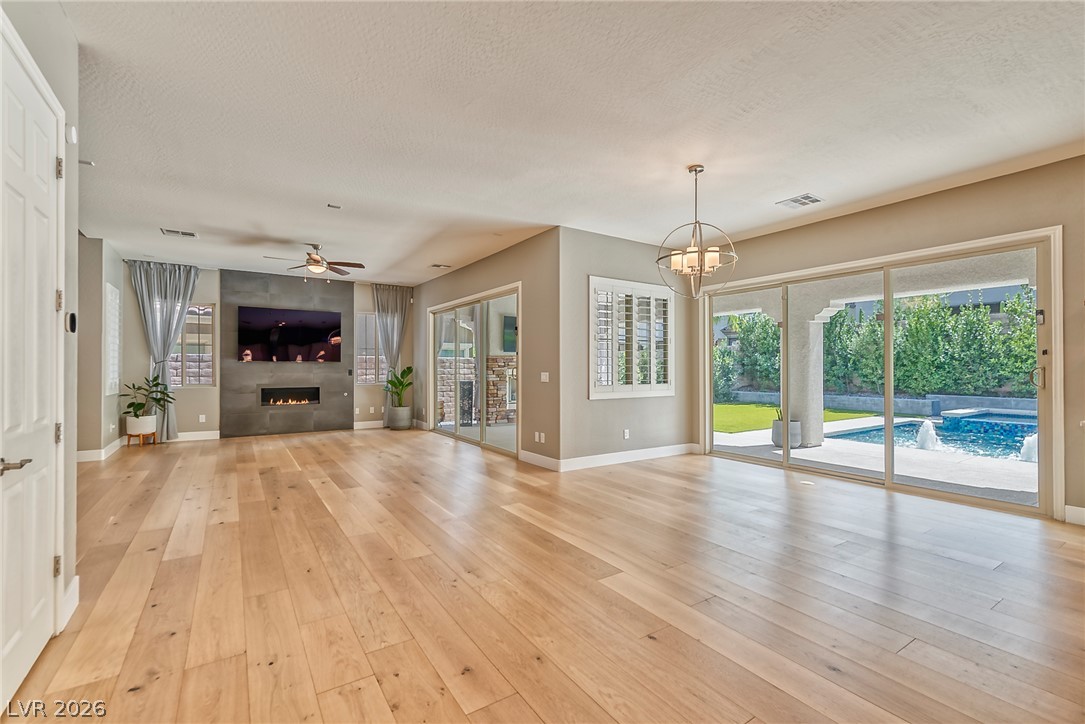 301 Oakrun Court Las Vegas NV 89138