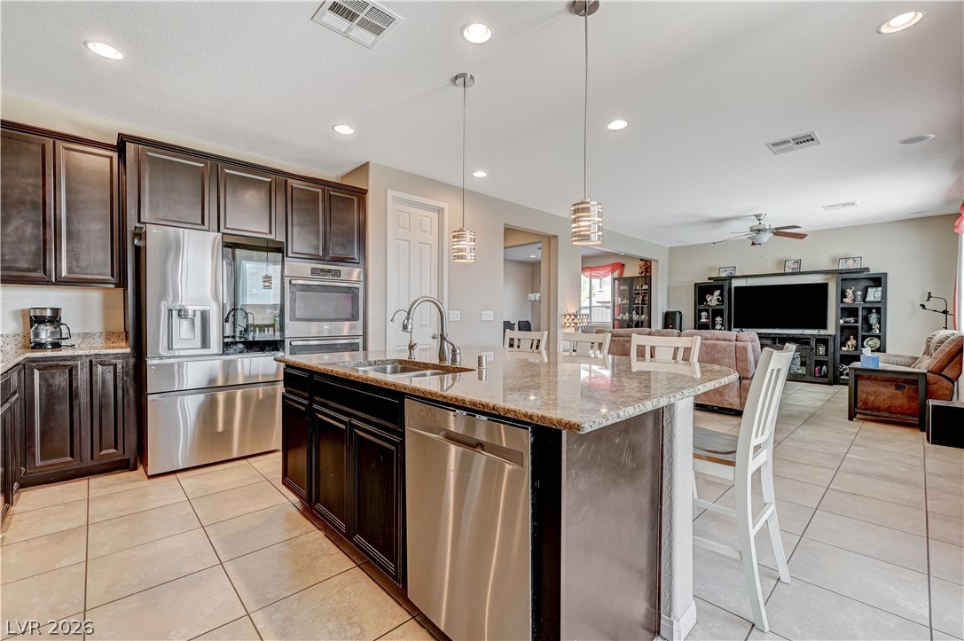 8026 Ponderosa Hill Street Las Vegas NV 89113