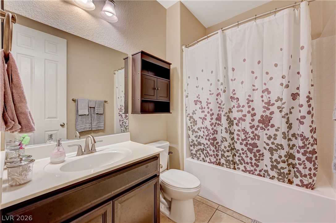 8026 Ponderosa Hill Street Las Vegas NV 89113