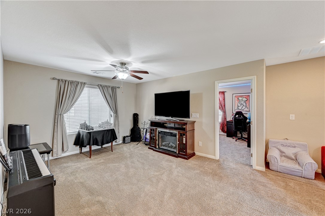 8026 Ponderosa Hill Street Las Vegas NV 89113