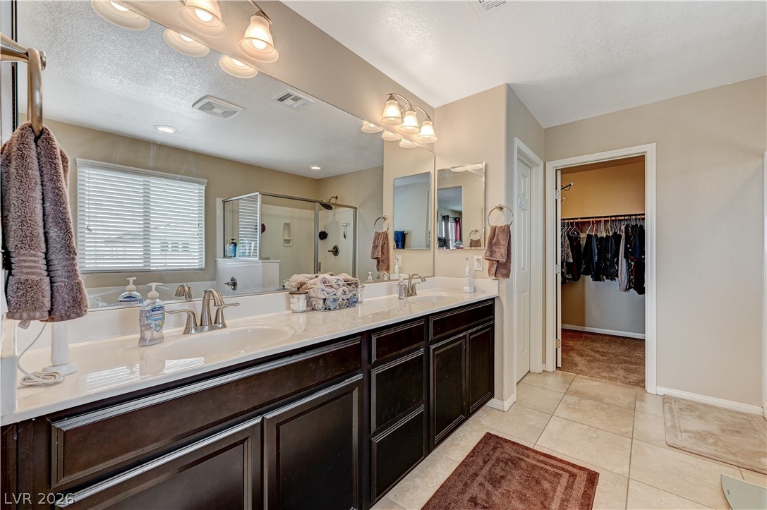 8026 Ponderosa Hill Street Las Vegas NV 89113