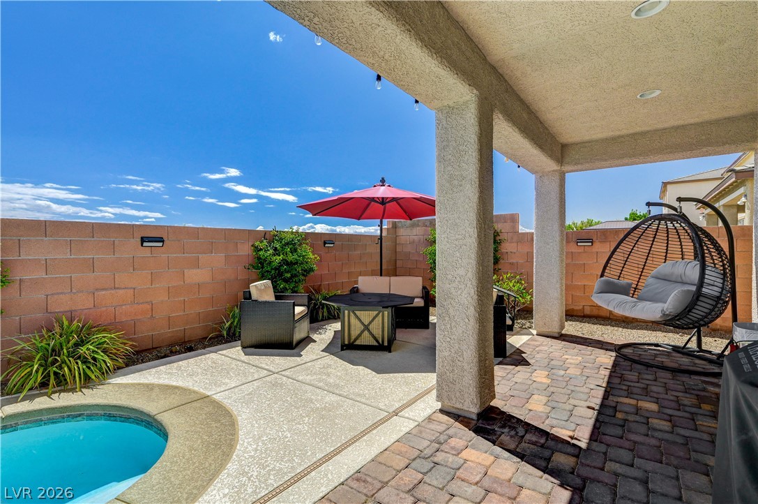 8026 Ponderosa Hill Street Las Vegas NV 89113