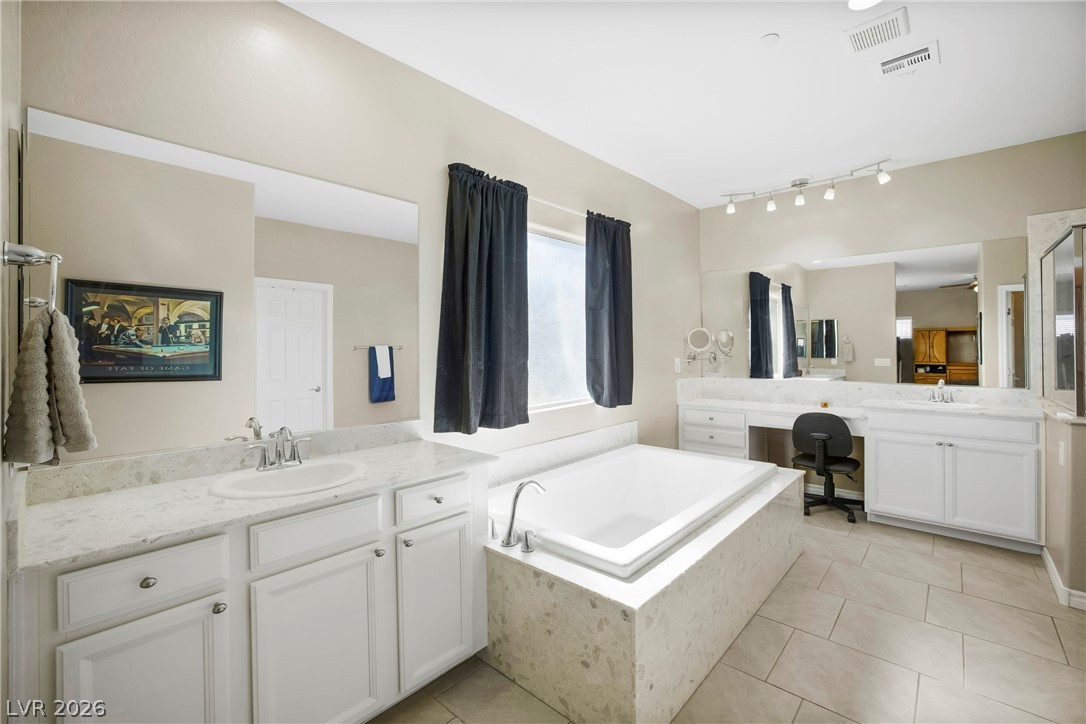 990 Floral Creek Court Henderson NV 89002