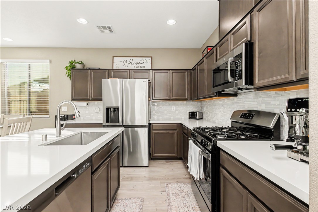 1937 Shanon Michelle Avenue North Las Vegas NV 89031