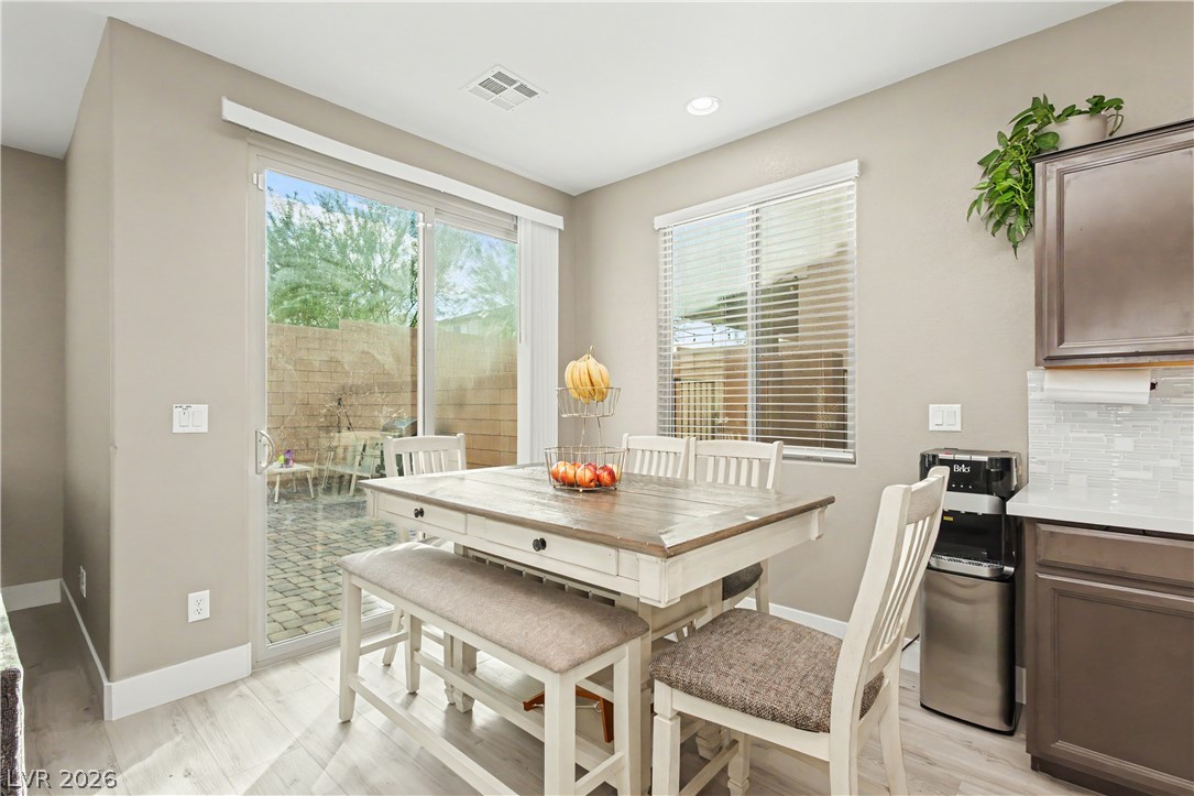 1937 Shanon Michelle Avenue North Las Vegas NV 89031