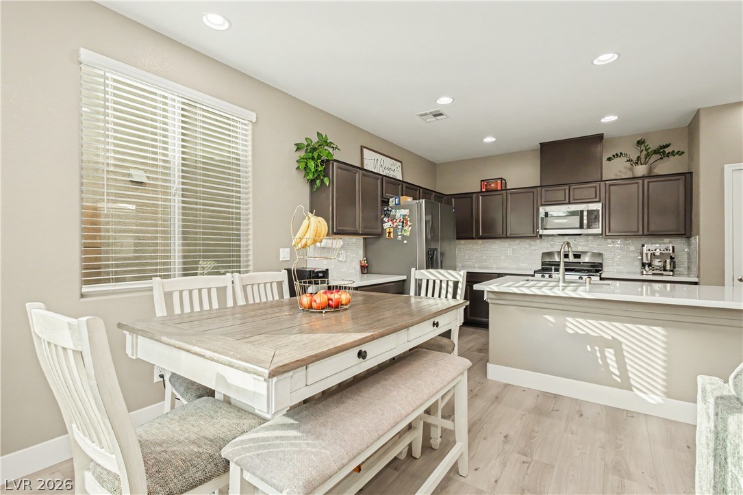 1937 Shanon Michelle Avenue North Las Vegas NV 89031
