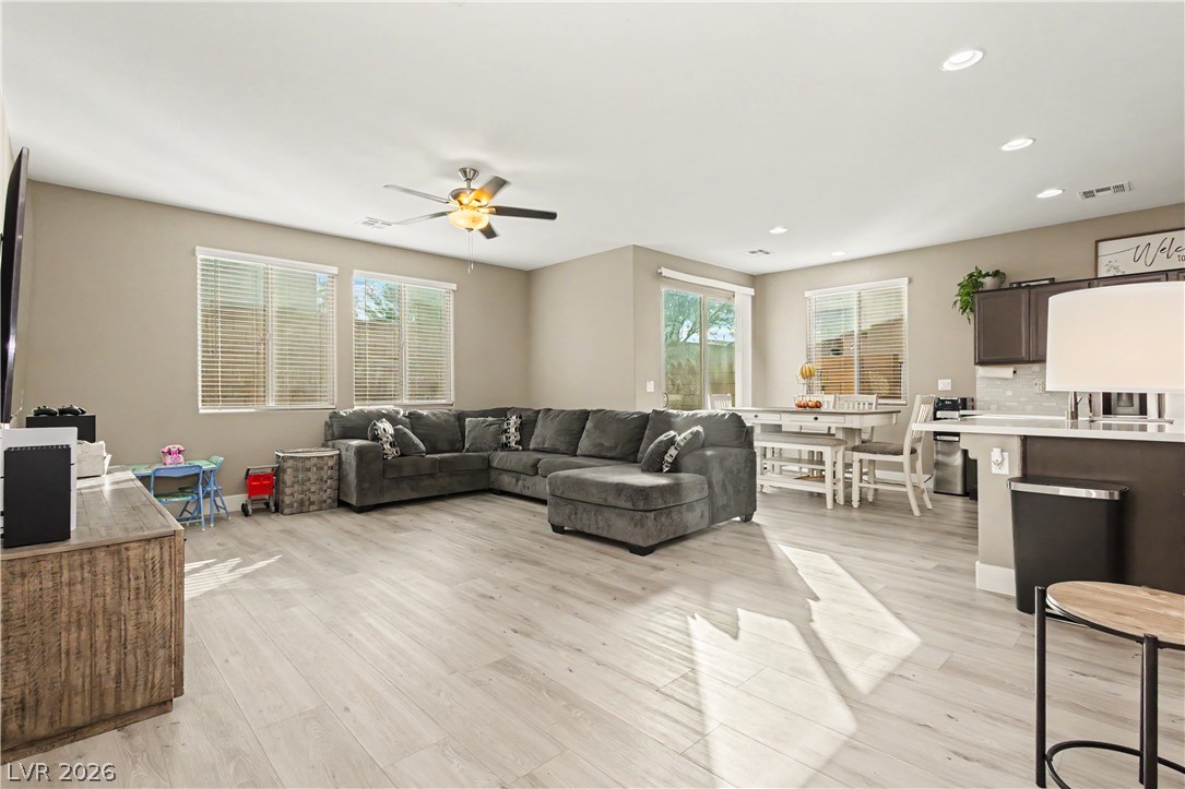 1937 Shanon Michelle Avenue North Las Vegas NV 89031
