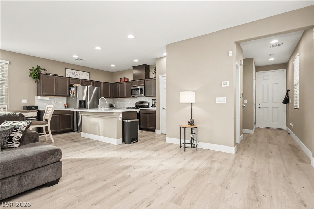 1937 Shanon Michelle Avenue North Las Vegas NV 89031