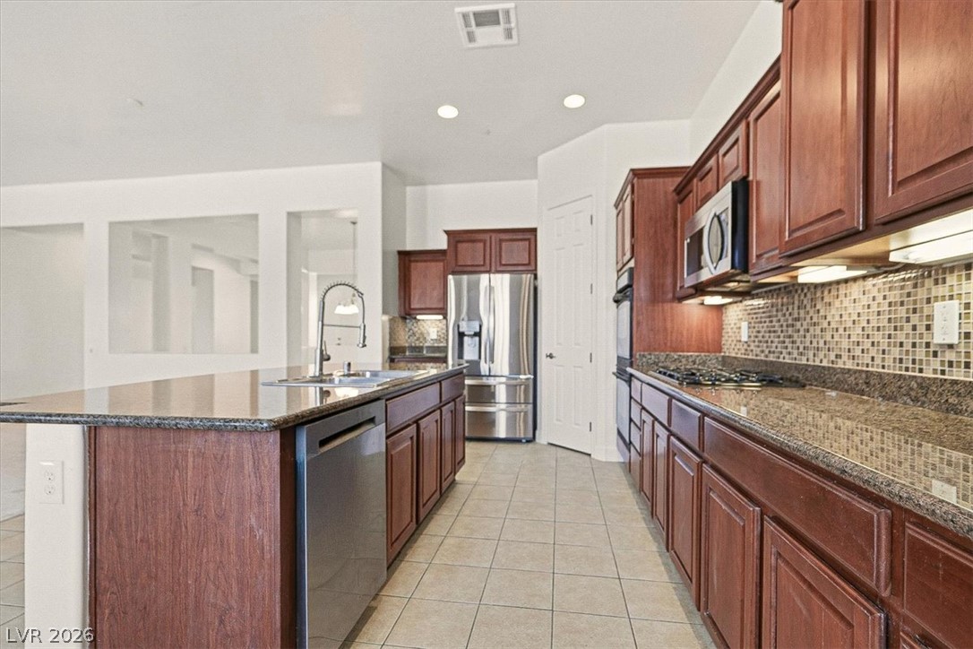 208 Palmetto Pointe Drive Henderson NV 89012