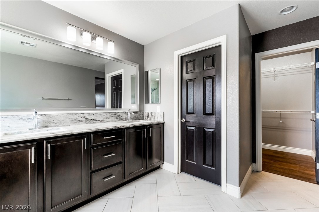 10568 Painted Bridge Street Las Vegas NV 89179