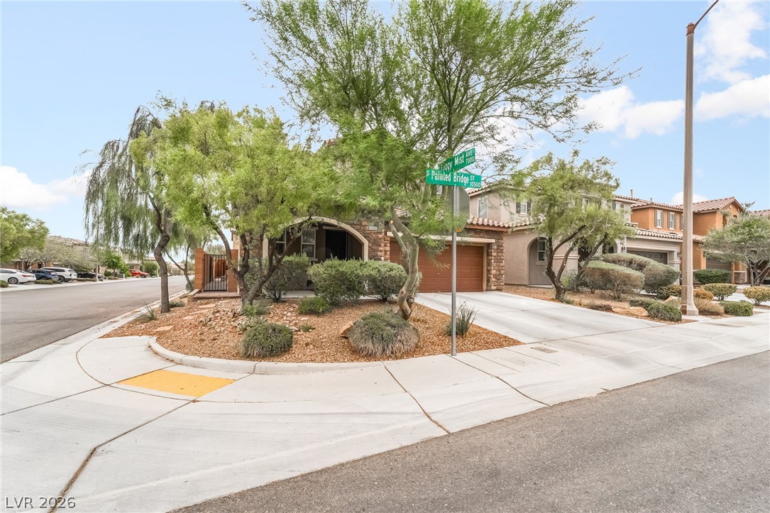 10568 Painted Bridge Street Las Vegas NV 89179