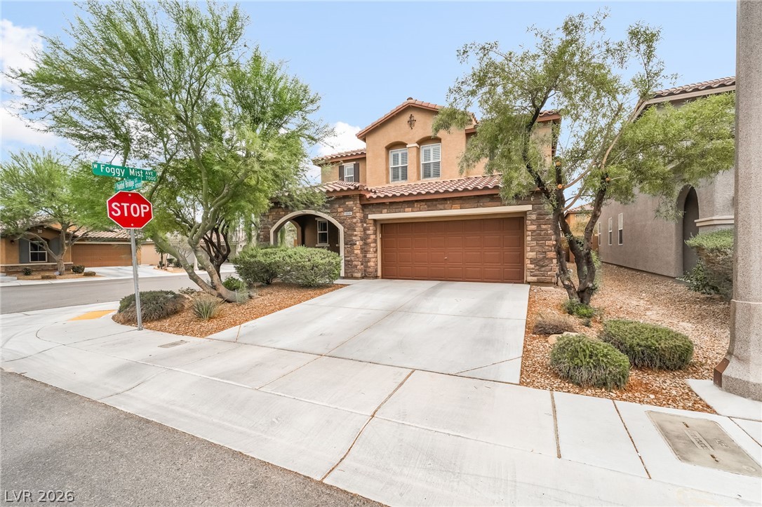 10568 Painted Bridge Street Las Vegas NV 89179