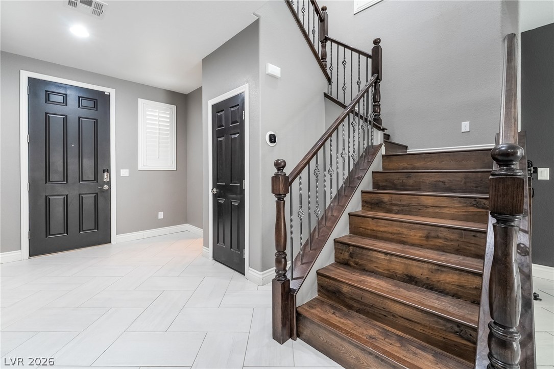 10568 Painted Bridge Street Las Vegas NV 89179