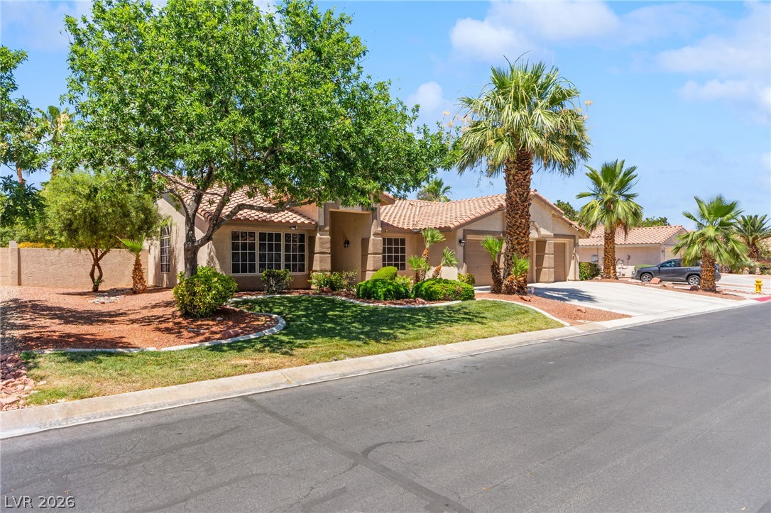 5120 Cold River Avenue Las Vegas NV 89130