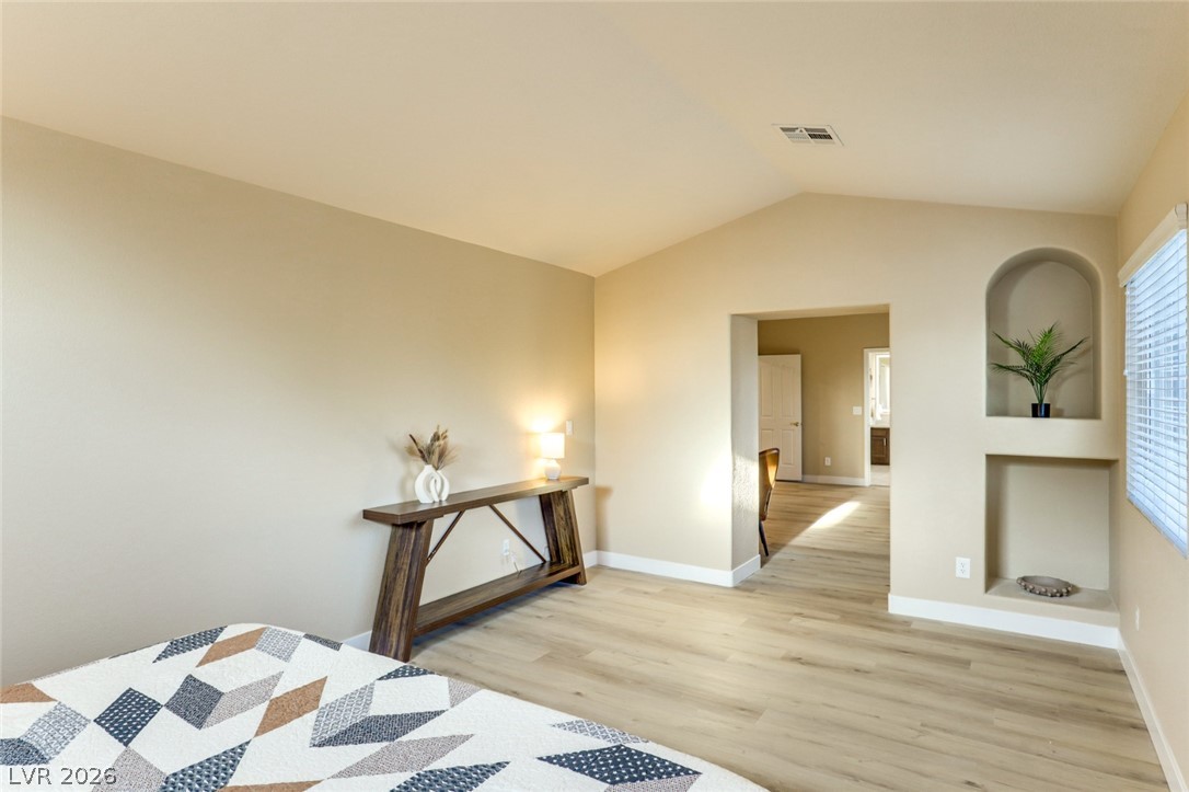 1045 Thornfield Lane Las Vegas NV 89123