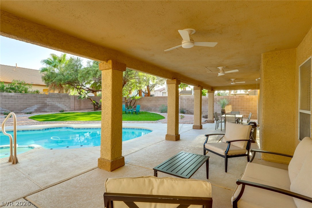 1045 Thornfield Lane Las Vegas NV 89123