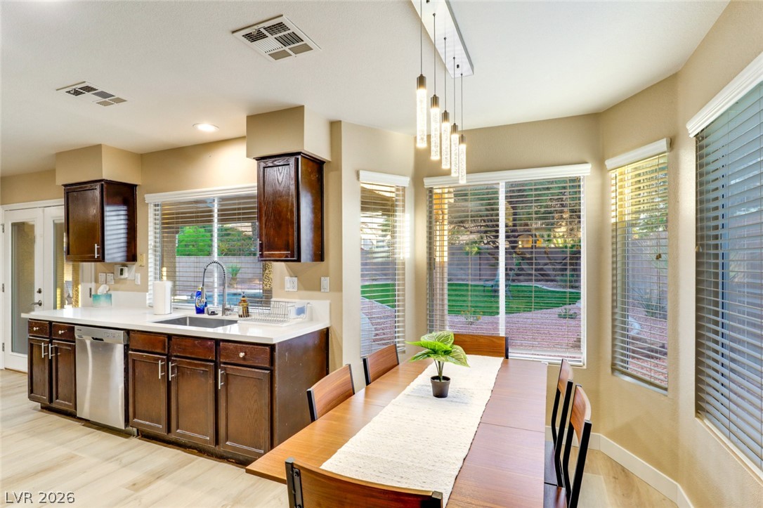 1045 Thornfield Lane Las Vegas NV 89123