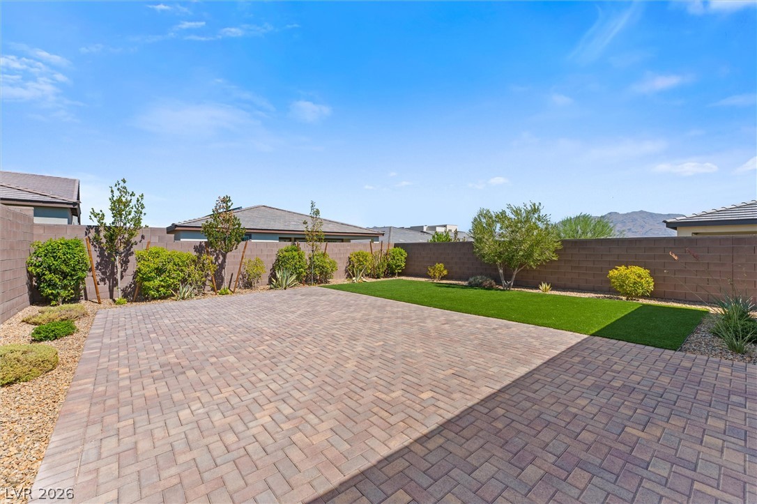 9584 Sard Lane Las Vegas NV 89143