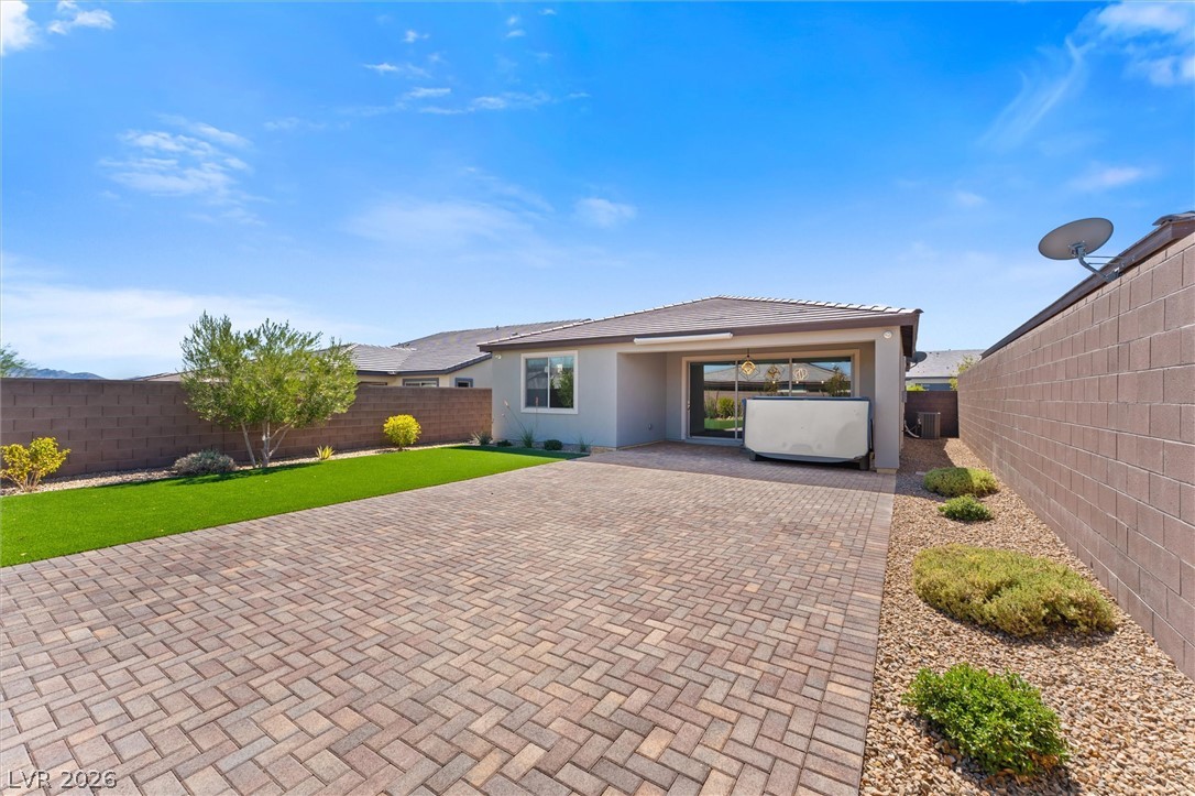 9584 Sard Lane Las Vegas NV 89143