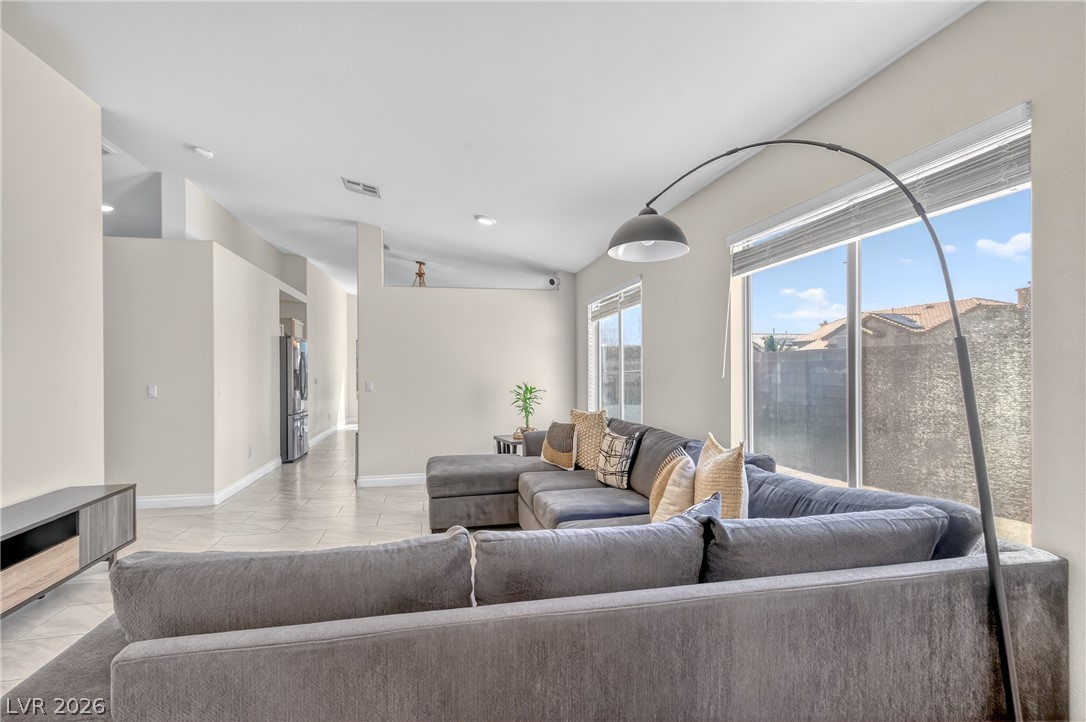 3890 Dusty Coral Street Las Vegas NV 89147