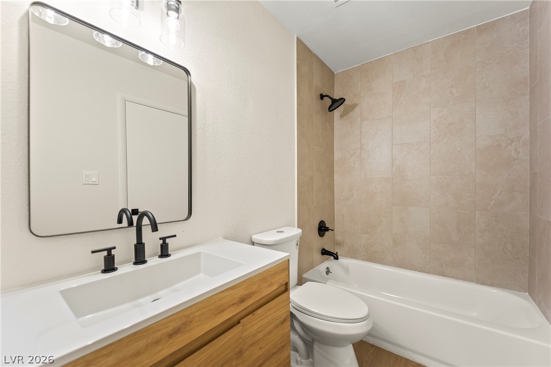 1809 Wildwood Drive Las Vegas NV 89108