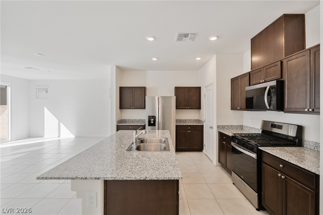9079 Vesey Avenue Las Vegas NV 89148