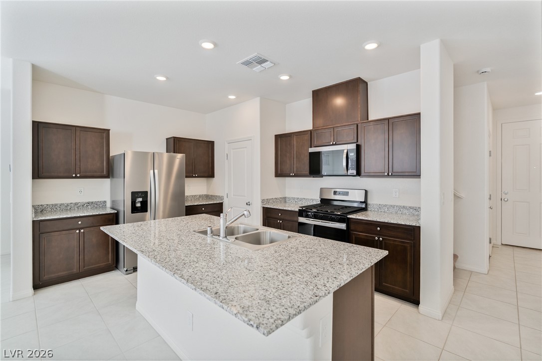 9079 Vesey Avenue Las Vegas NV 89148