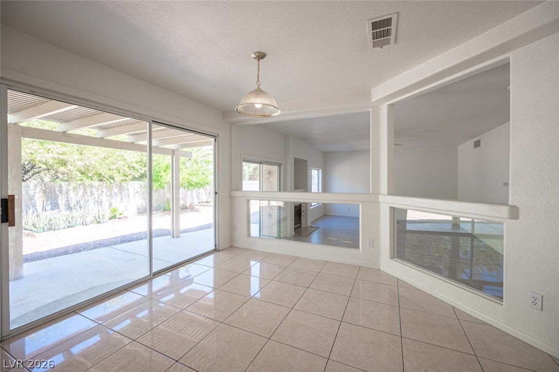 8512 Copper Ridge Avenue Las Vegas NV 89129