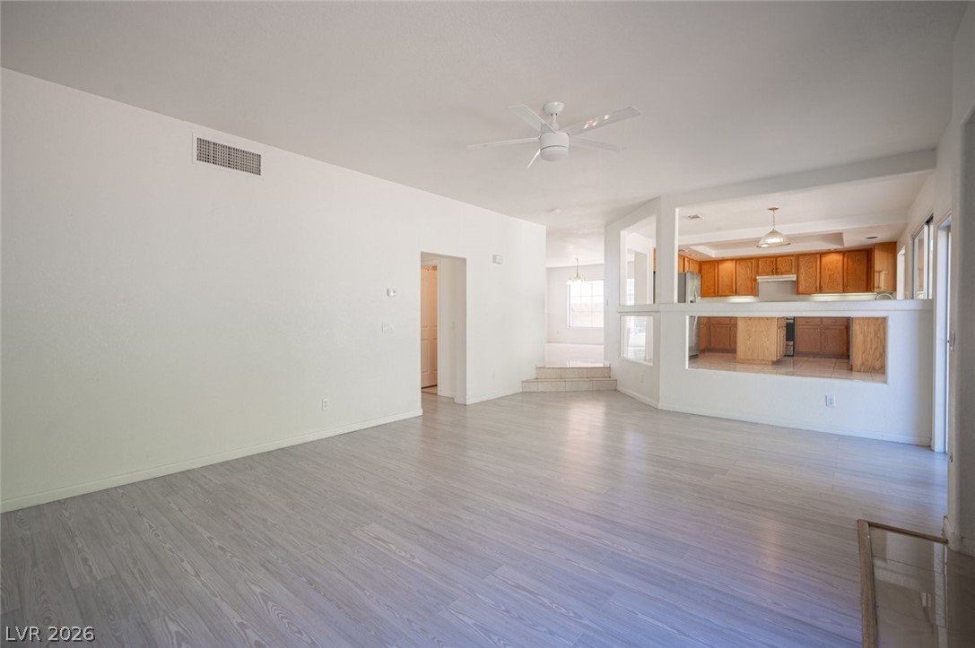 8512 Copper Ridge Avenue Las Vegas NV 89129