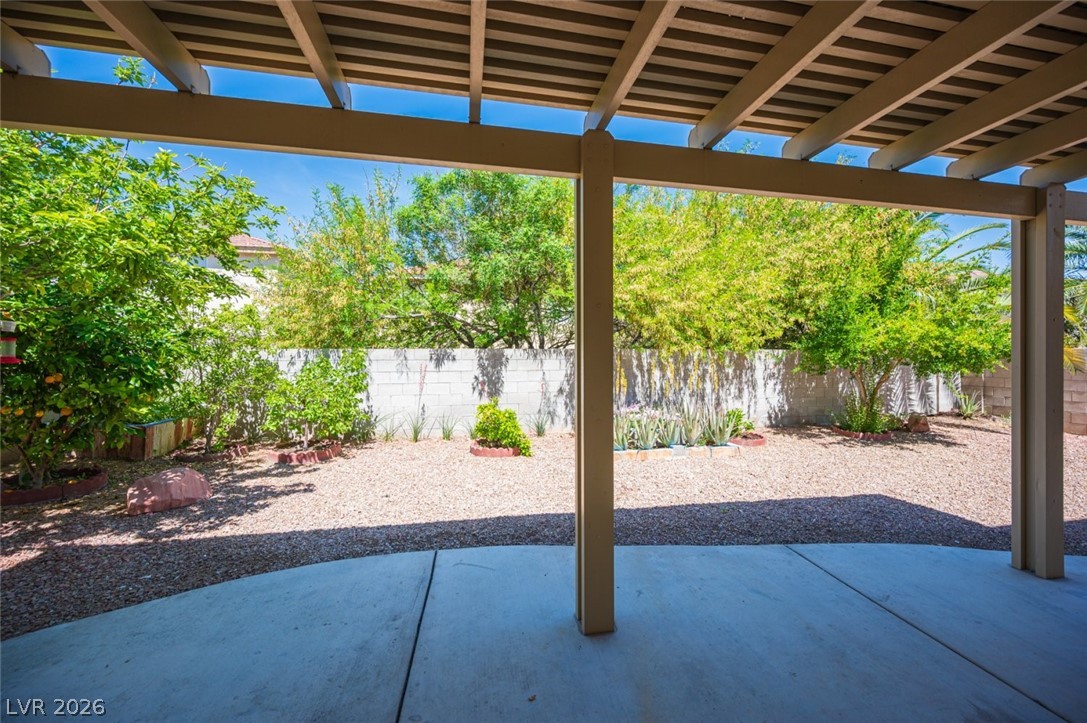 8512 Copper Ridge Avenue Las Vegas NV 89129