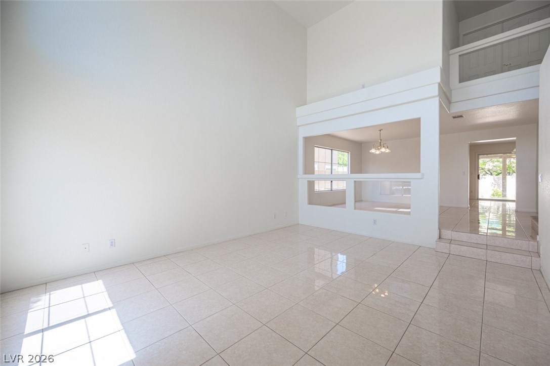 8512 Copper Ridge Avenue Las Vegas NV 89129