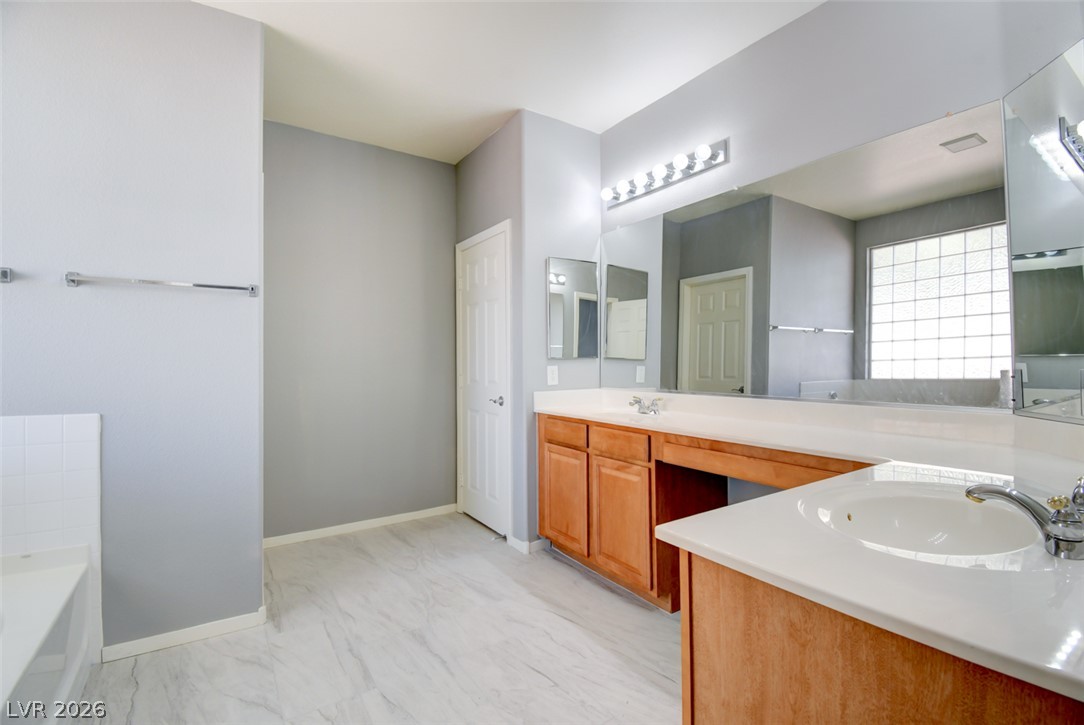 5423 Basset Hound Avenue Las Vegas NV 89131